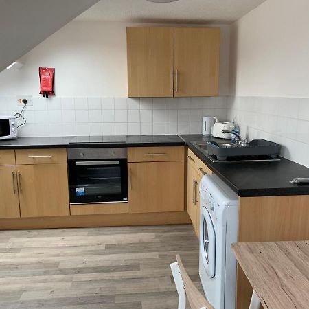 Central Plymouth Apartment Bagian luar foto