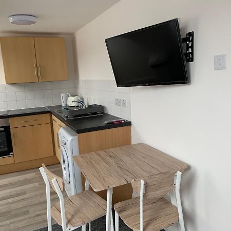 Central Plymouth Apartment Bagian luar foto