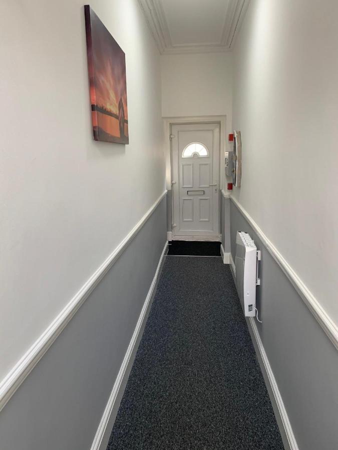 Central Plymouth Apartment Bagian luar foto