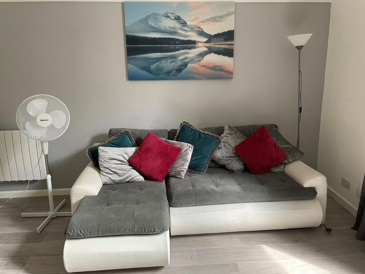 Central Plymouth Apartment Bagian luar foto