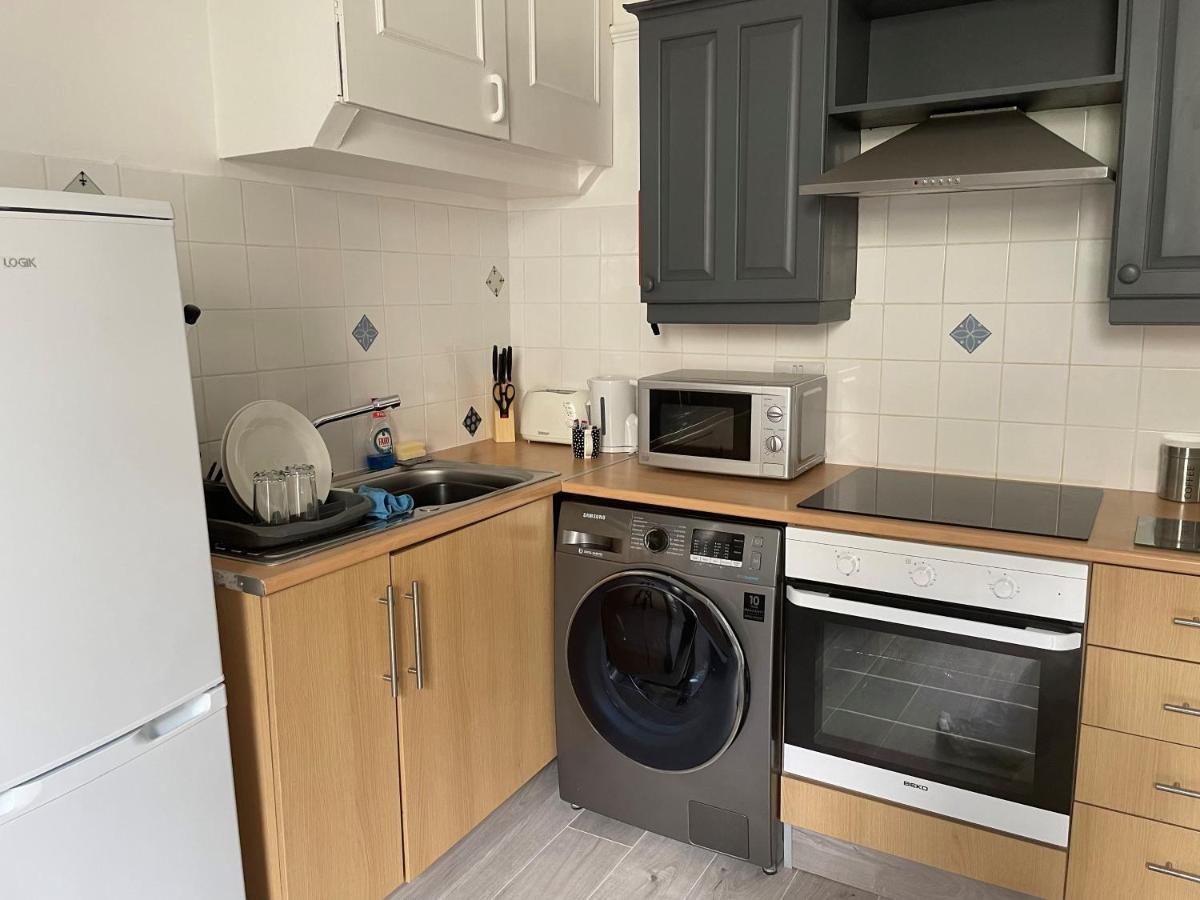 Central Plymouth Apartment Bagian luar foto