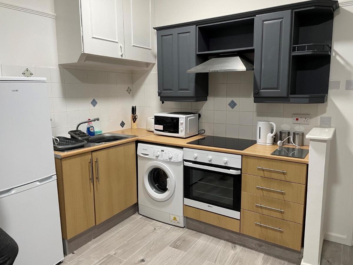 Central Plymouth Apartment Bagian luar foto